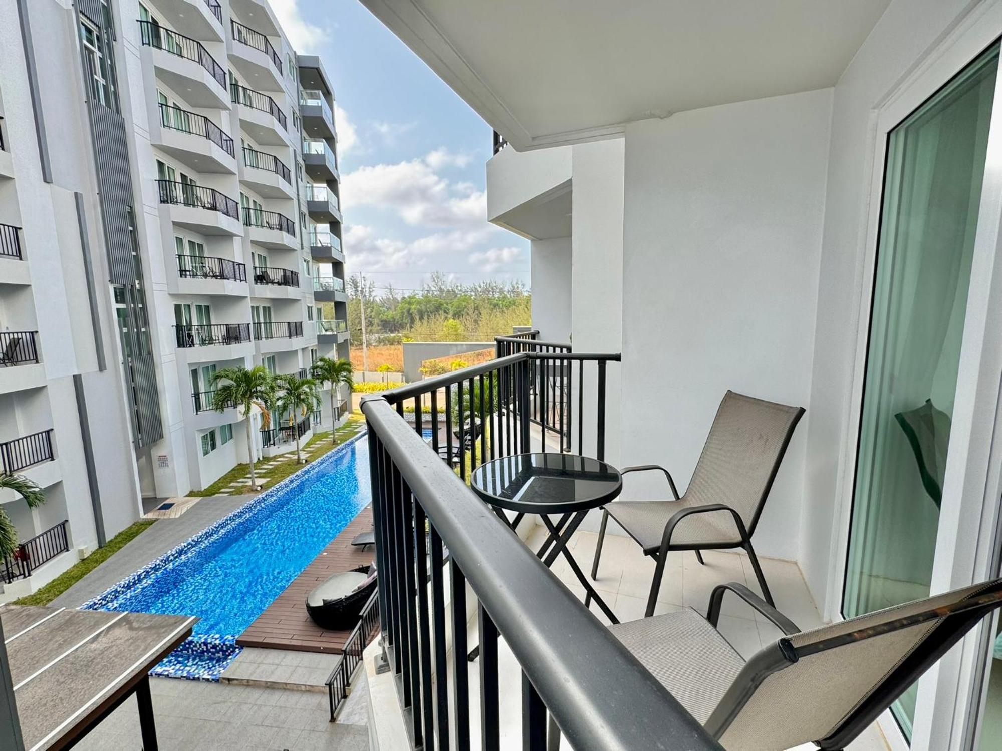 Mantra Beach Condominium Suite - Mae Phim Ban Tha Fat Buitenkant foto